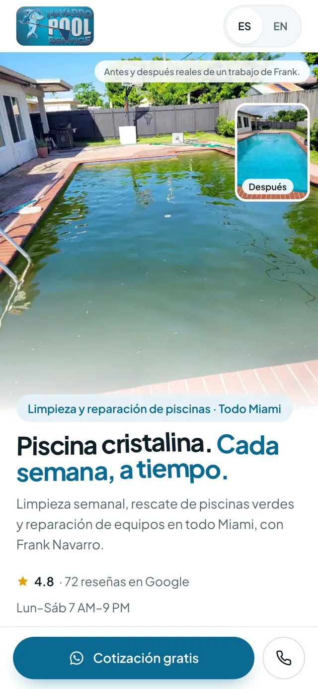 La parte de arriba de navarropool.com en un teléfono: Piscina cristalina. Cada semana, a tiempo. Con un botón de cotización gratis